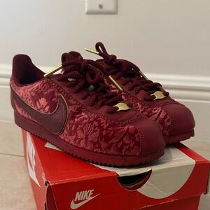 Nike Classic Cortez SE